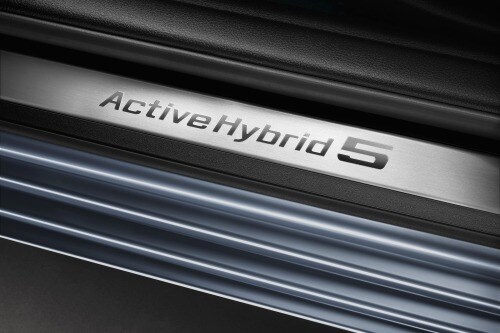 2014 BMW ActiveHybrid 5 Sedan Interior Detail