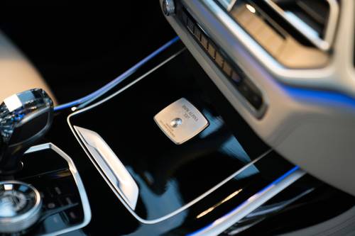 BMW ALPINA XB7 4dr SUV Interior Detail