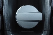 2016 BMW i3 4dr Hatchback Cupholders