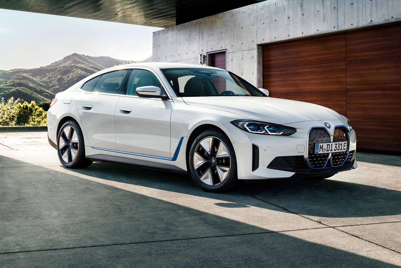 2022 BMW i4 Review – Specifications, Competitors, Pricing