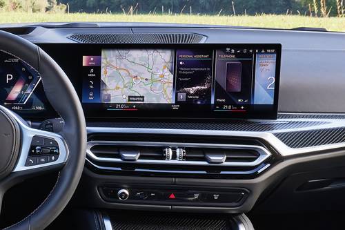 BMW i4 M50 Sedan Center Console