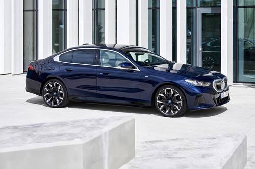 2025 BMW i5 eDrive40 Sedan Exterior