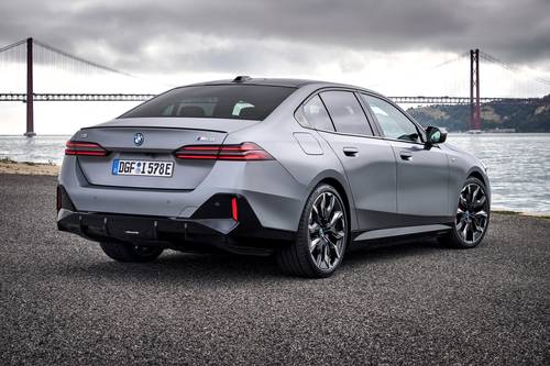 2025 BMW i5 M60 Sedan Exterior