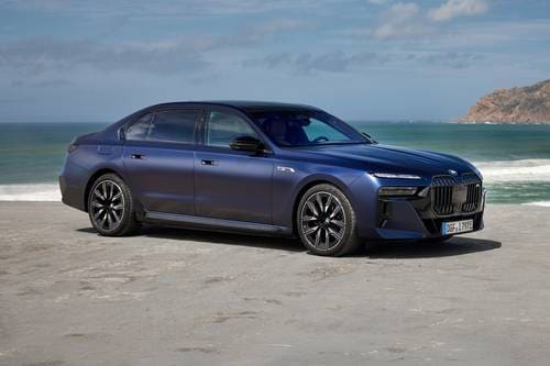 2025 BMW i7 M70 Sedan Exterior