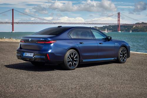 2025 BMW i7 M70 Sedan Exterior