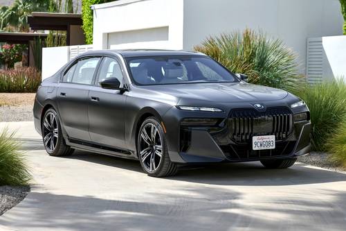 2025 BMW i7 xDrive60 Sedan Exterior Shown