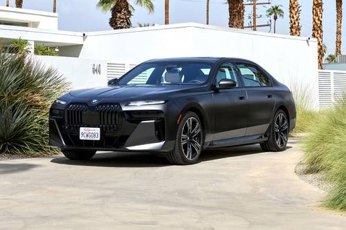 2025 BMW i7 xDrive60 Sedan Exterior Shown