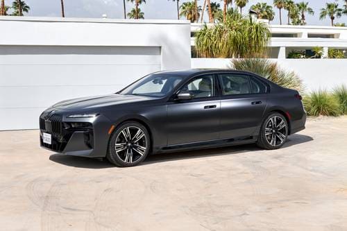 2025 BMW i7 xDrive60 Sedan Exterior Shown