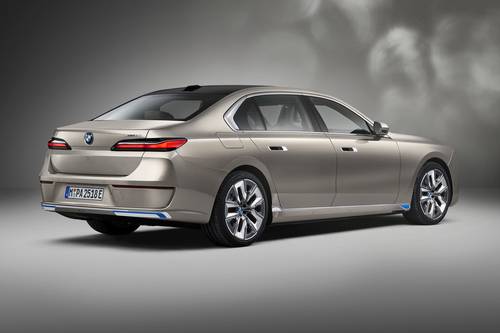 2025 BMW i7 xDrive60 Sedan Exterior