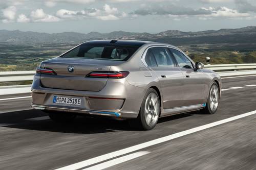 2025 BMW i7 xDrive60 Sedan Exterior