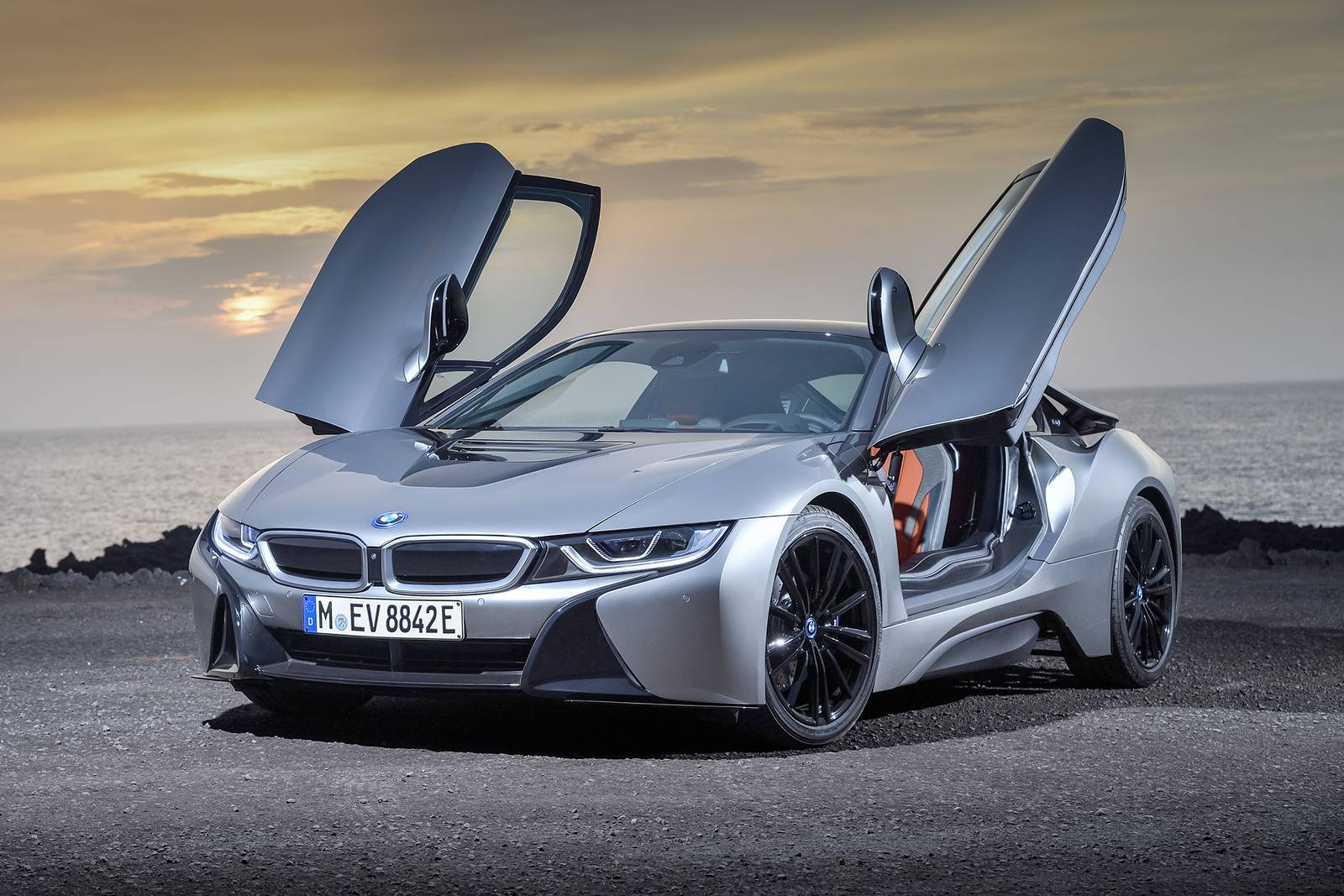 2020 BMW i8 Review, Pricing, and Specs