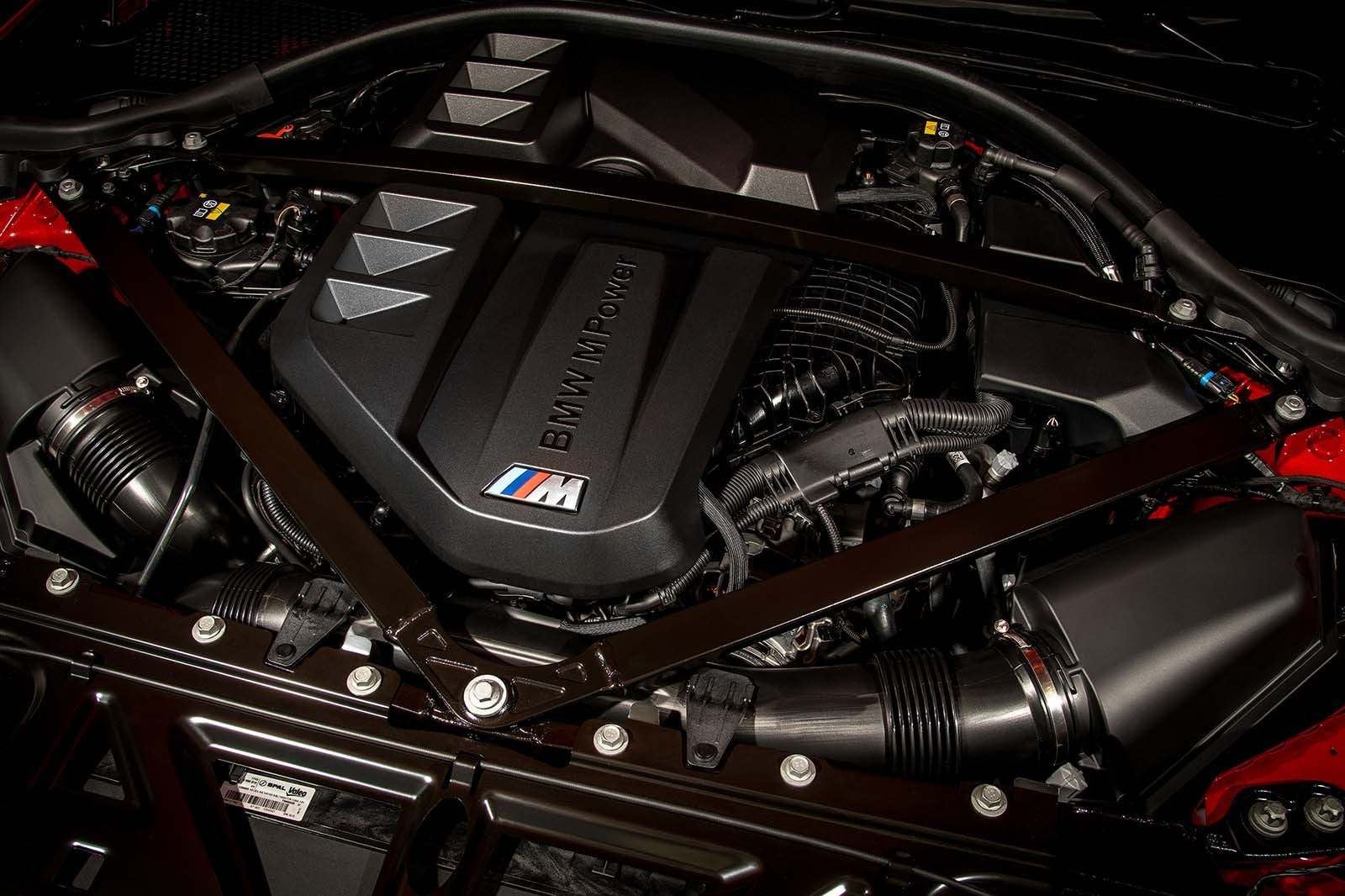The 2023 BMW M2 Has 453 Horsepower, a Manual and Wild Styling | Edmunds