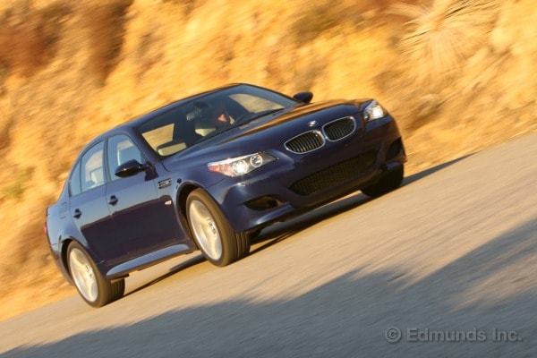 2007 Audi RS 4 vs. 2007 BMW M5 Comparison Test 2007 Audi RS 4 vs. 2007 BMW M5 Comparison Test