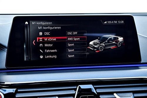 2018 BMW M5 Sedan Center Console