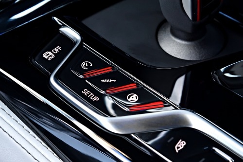 2018 BMW M5 Sedan Interior Detail