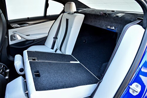 2018 BMW M5 Sedan Rear Seats Down