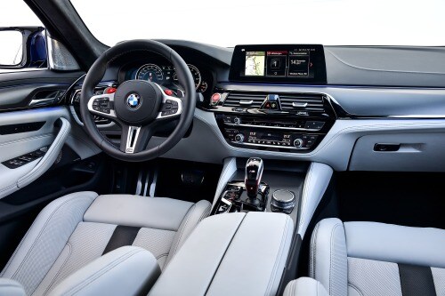 2018 BMW M5 Sedan Steering Wheel Detail