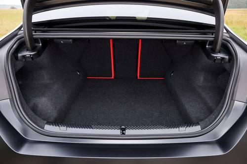 2026 BMW M5 Sedan Cargo Area