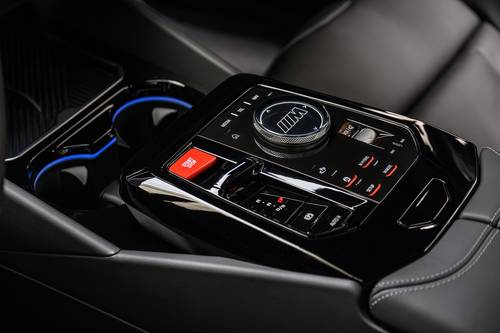 2026 BMW M5 Sedan Shifter