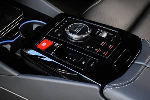 2026 BMW M5 Sedan Shifter