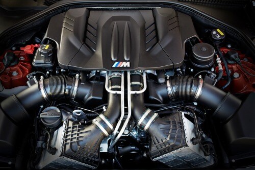 2016 BMW M6 Coupe 4.4L V8 Turbo Engine