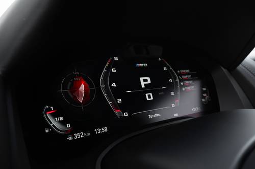 BMW M8 Competition Coupe Gauge Cluster