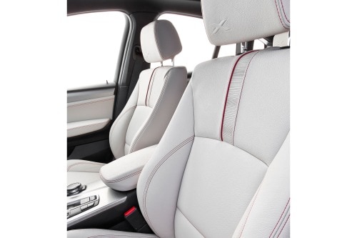 2017 BMW X4 M40i 4dr SUV Interior Detail