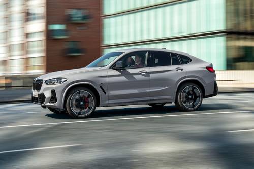 2025 BMW X4 M40i 4dr SUV Profile Shown
