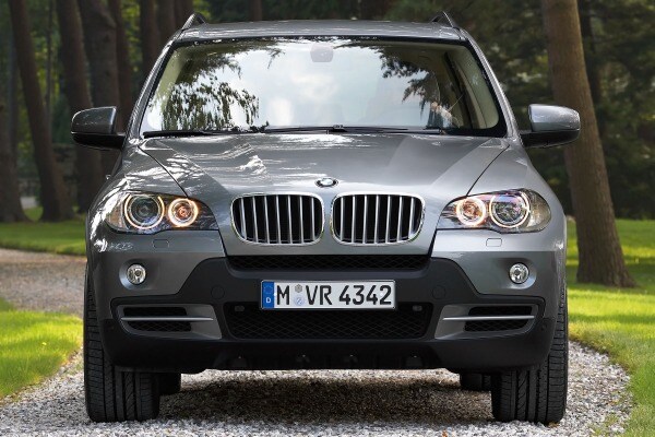 The 2007 BMW X5 The 2007 BMW X5