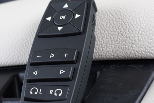 2013 BMW X5 xDrive50i Rear Entertainment Remote Detail