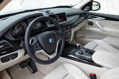 Used 2017 Bmw X5 Xdrive50i Suv Review Ratings Edmunds 2017 Bmw X5 Xdrive40e Iperformance 4dr Suv Interior