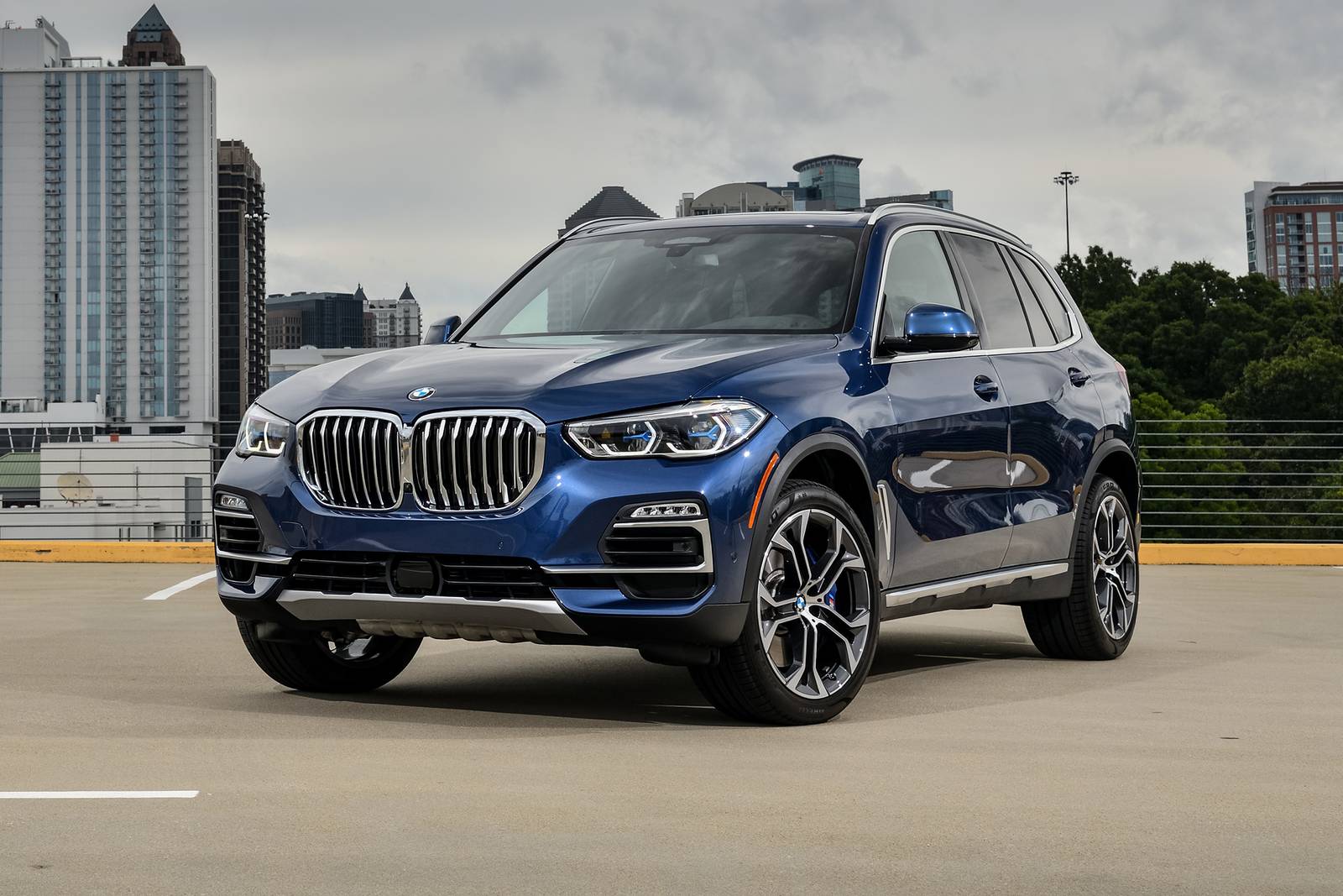købe Flagermus sollys 2019 BMW X5 Review & Ratings | Edmunds