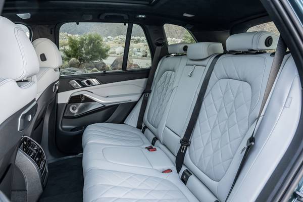 2025 BMW X5 Review