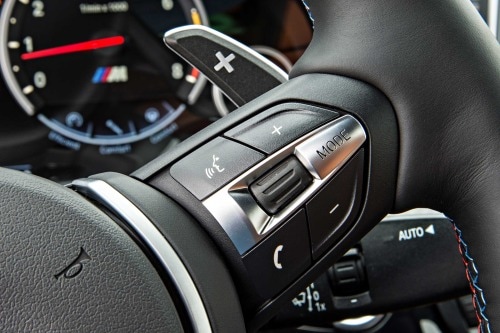 2017 BMW X6 M 4dr SUV Aux Controls