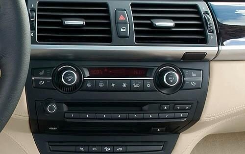 2010 BMW X6 xDrive50i Center Console
