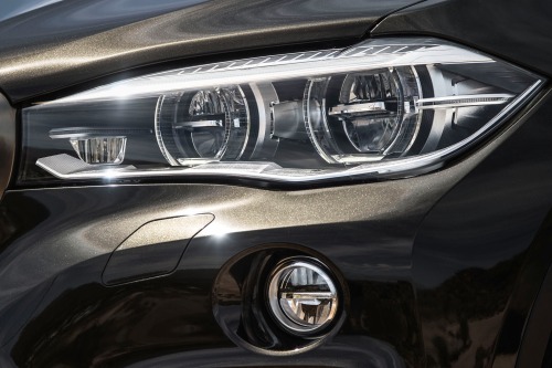 2015 BMW X6 xDrive35i 4dr SUV Headlamp Detail