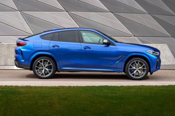2020 BMW X6 vs. 2019 Mercedes AMG GLE 43 Coupe