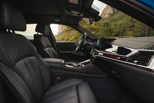 2024 BMW X6 M60i 4dr SUV Interior Shown