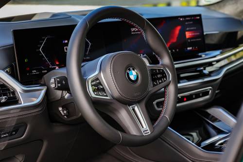 2024 BMW X6 M60i 4dr SUV Steering Wheel Detail