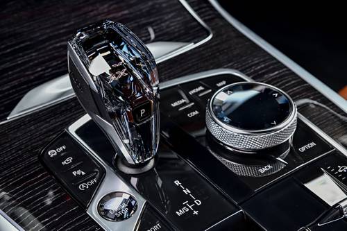 2020 BMW X7 xDrive50i 4dr SUV Shifter
