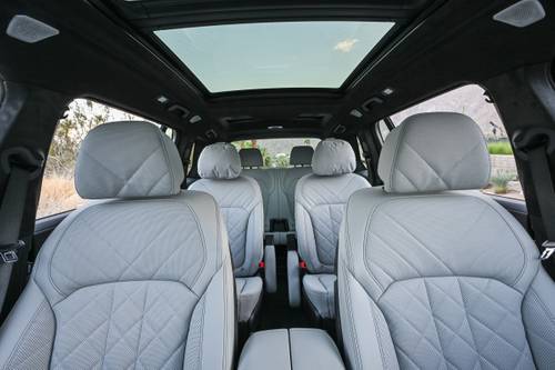2025 BMW X7 M60i 4dr SUV Interior Detail