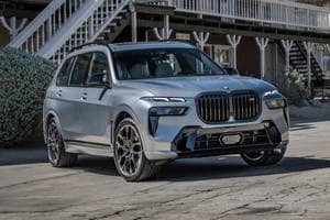 2025 BMW X7 Pictures - 291 Photos | Edmunds