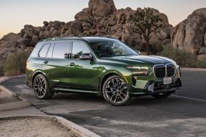 2025 BMW X7 Color Options