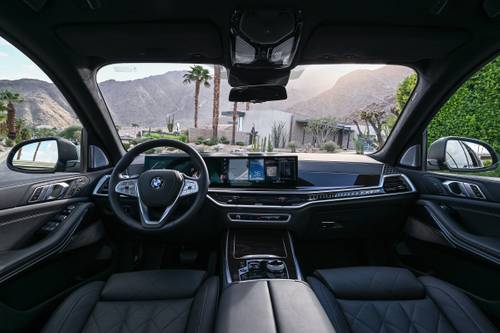 2025 BMW X7 xDrive40i 4dr SUV Dashboard