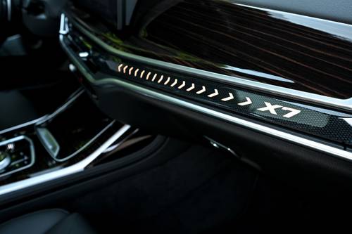 2025 BMW X7 xDrive40i 4dr SUV Interior Detail