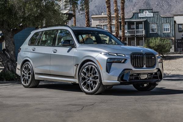 2026 BMW X7 M60i