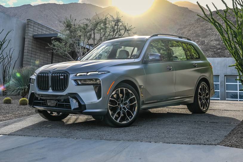 2026 BMW X7 M60i 4dr SUV Exterior