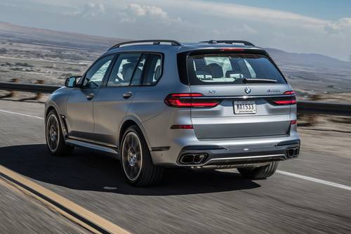 2026 BMW X7 M60i 4dr SUV Exterior