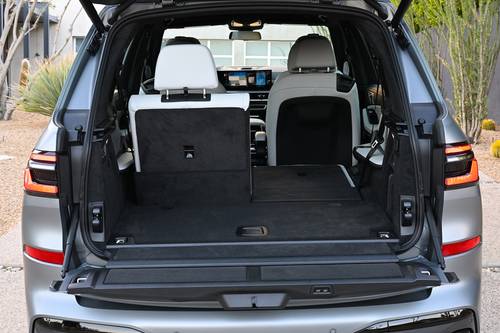 2026 BMW X7 M60i 4dr SUV Rear Seats Down