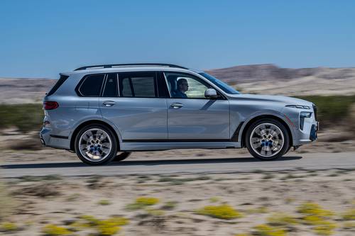 2026 BMW X7 xDrive40i 4dr SUV Profile